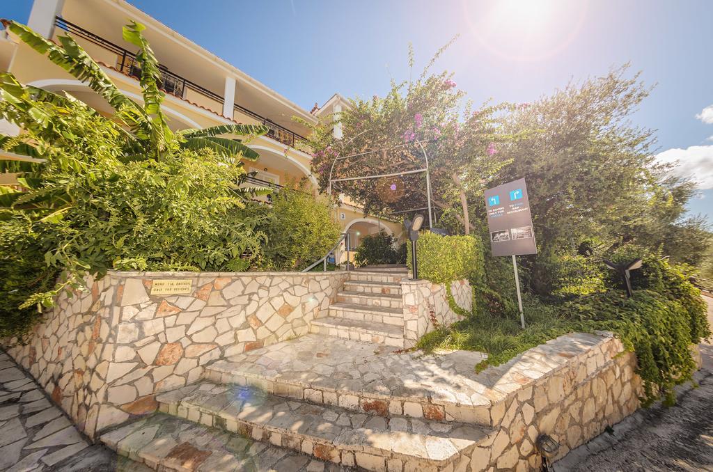 Zante Palace チィリヴィ エクステリア 写真