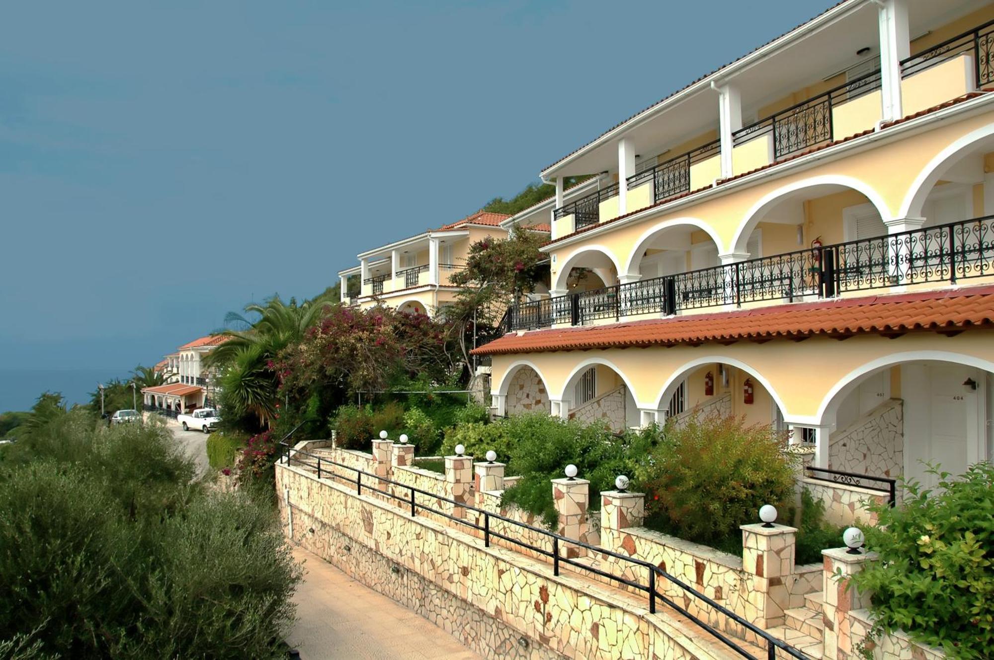 Zante Palace チィリヴィ エクステリア 写真