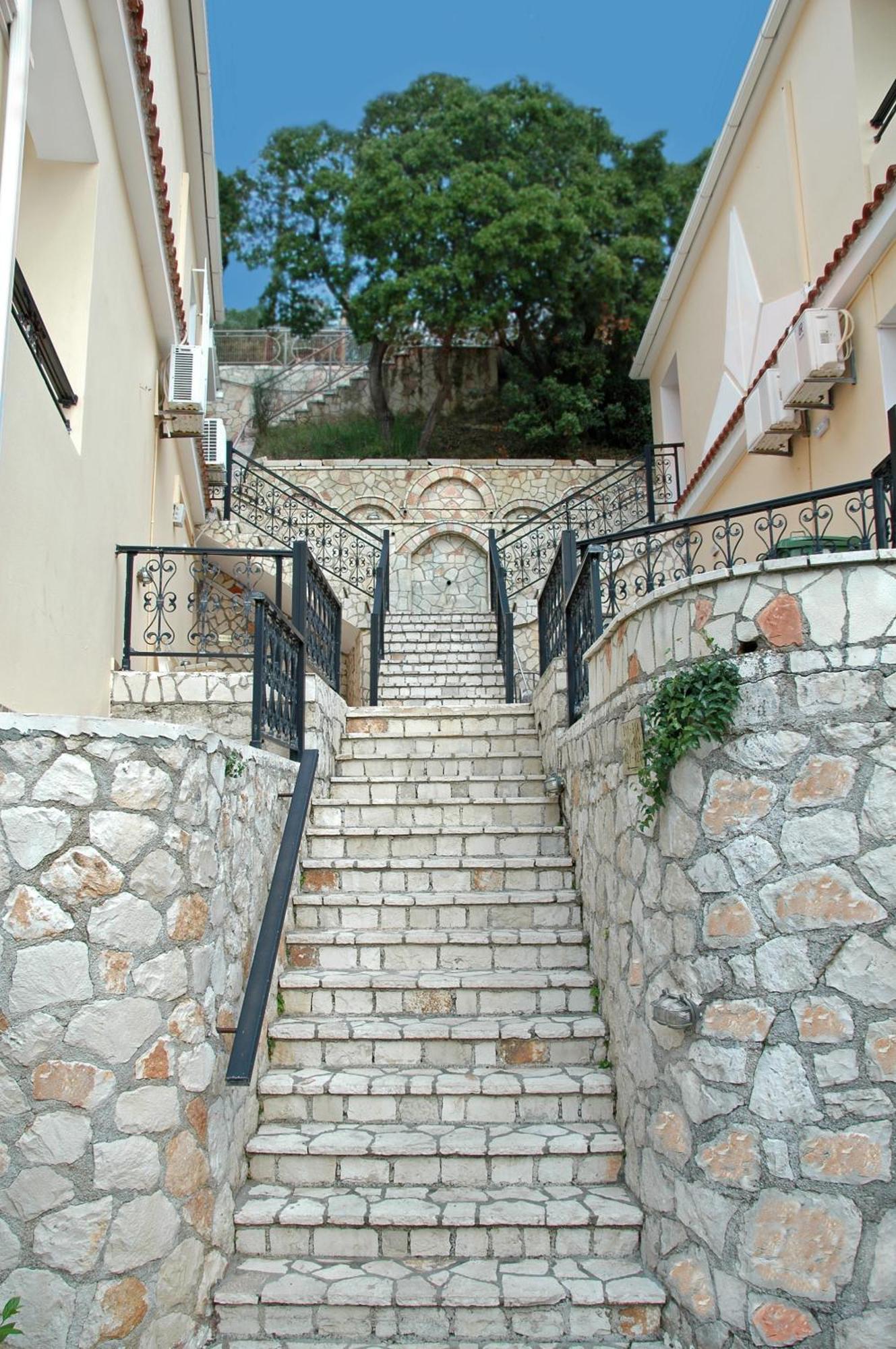 Zante Palace チィリヴィ エクステリア 写真