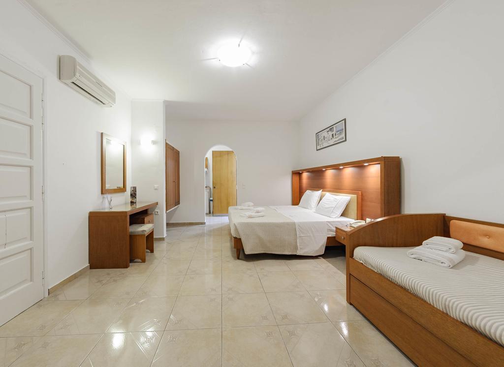 Zante Palace チィリヴィ エクステリア 写真