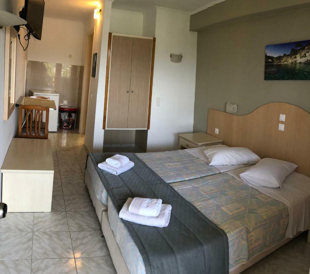Zante Palace チィリヴィ エクステリア 写真